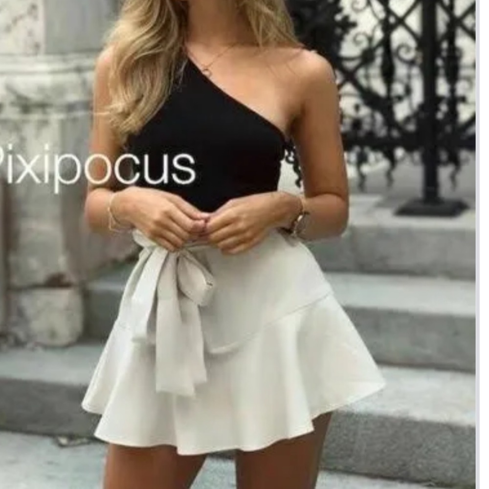 ZARA WHITE SKORT